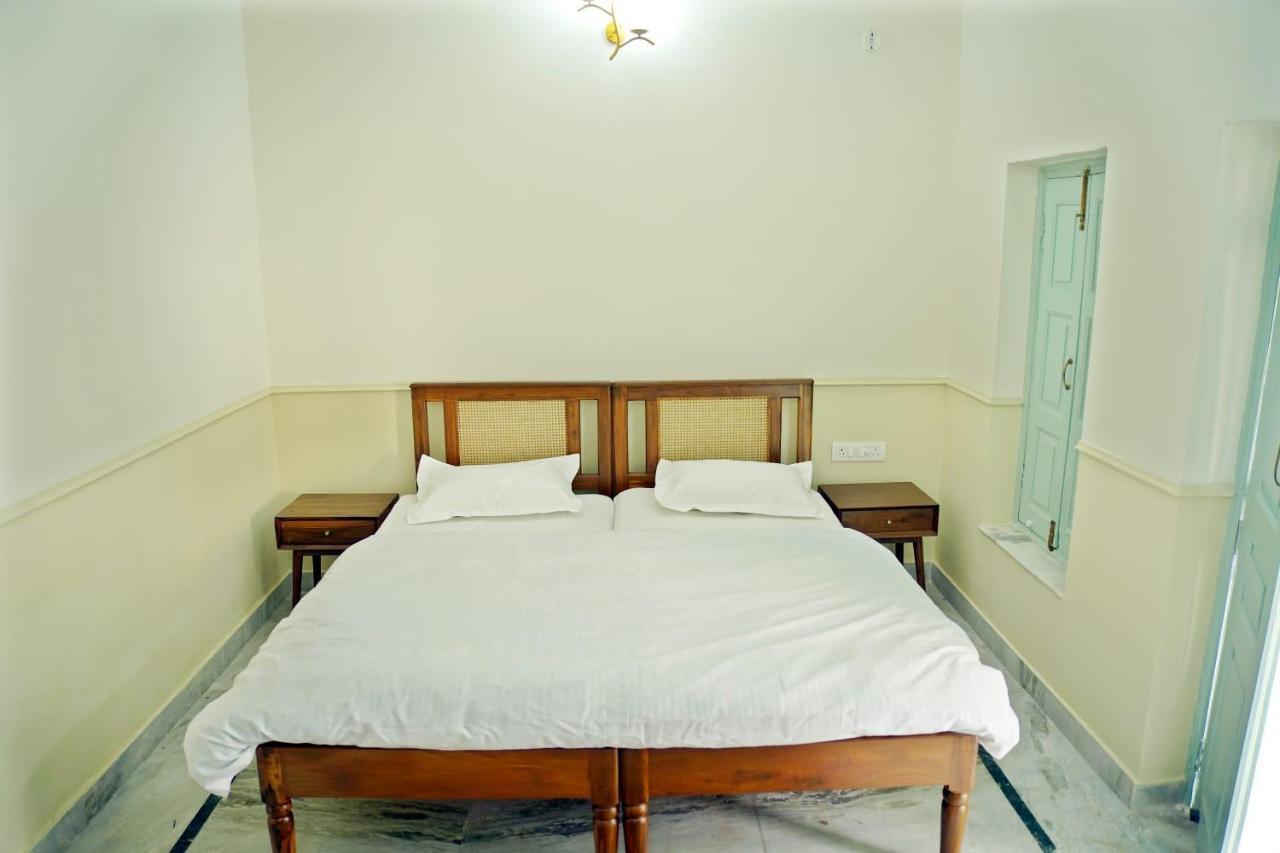 Shree Krishna Bhakti Ashram Hotel Vrindávan Kültér fotó