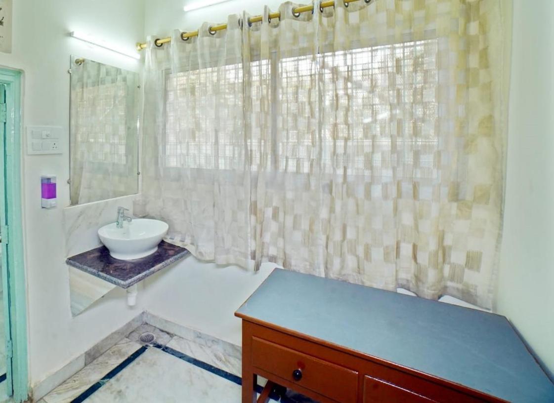 Shree Krishna Bhakti Ashram Hotel Vrindávan Kültér fotó