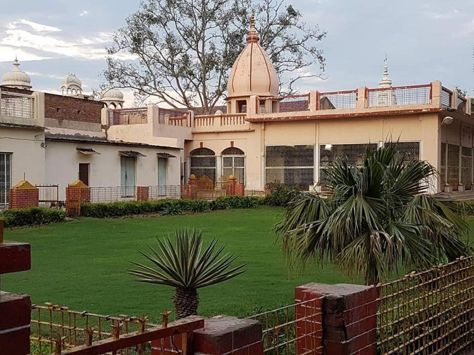 Shree Krishna Bhakti Ashram Hotel Vrindávan Kültér fotó