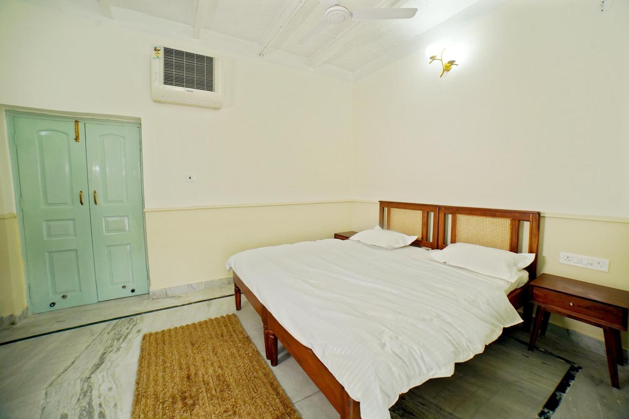 Shree Krishna Bhakti Ashram Hotel Vrindávan Kültér fotó